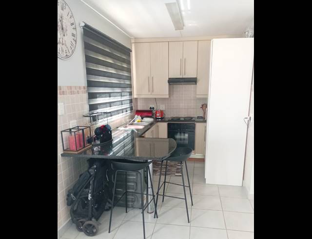 2 BEDROOM SECTIONAL TITLE FOR SALE IN NOORDRAND